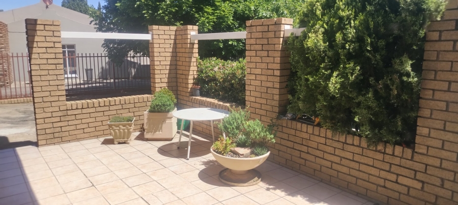 4 Bedroom Property for Sale in Jordania Free State